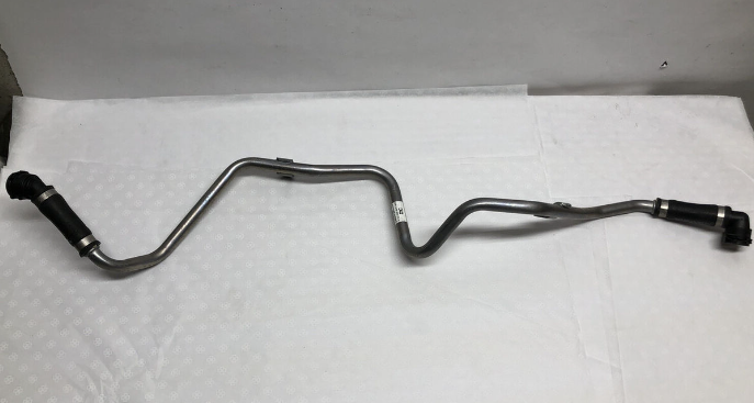 DDE A4722004251 - A/C COOLANT RETURN LINE