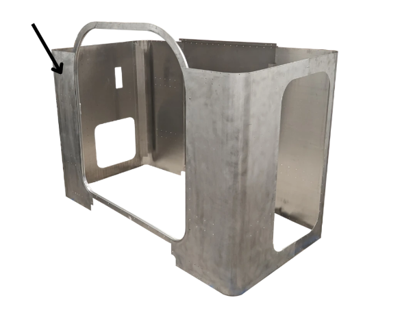 29-03418R - Peterbilt, Passenger-side Corner, 48" & 63" Ultra Sleeper Panel 1994-2006