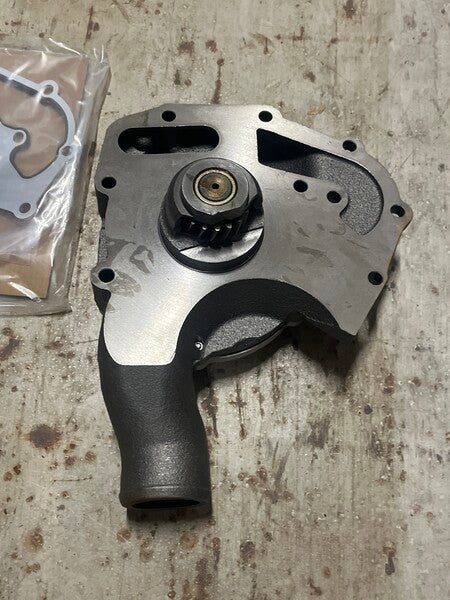 485-4895 - Caterpillar Water Pump (CAT)