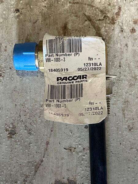 V88-1003-3 - FUEL DRAW TUBE ASSY (Paccar)