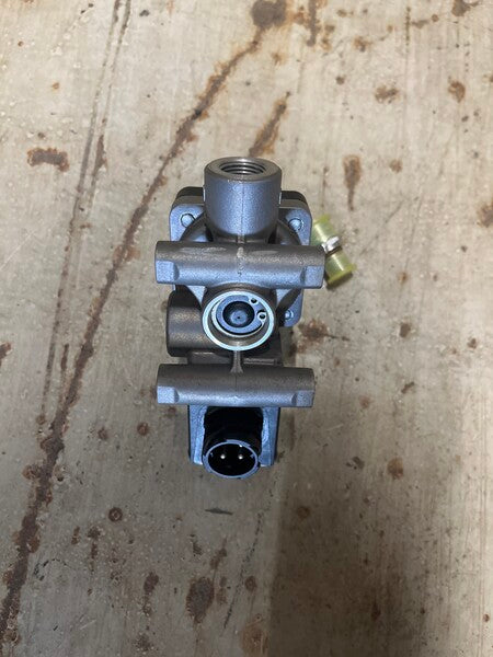 WAB 975 009 004 0 - VALVE-PRESSURE LIMITING, 12V, PO